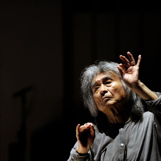 ABD0041_20240209 - WIEN - ÖSTERREICH: ++ ARCHIVBILD ++ ZU APA0180 VOM 9.2.2024 - IDer japanische Stardirigent Seiji Ozawa ist nach Medienberichten im Alter von 88 Jahren gestorben. Im Bild: Dirigent Seiji Ozawa am Dienstag, 3. Märzz 2009, während der Fotoprobe von "Eugen Onegin" in der Wiener Staatsoper. (ARCHIVBILD VOM 8.3.2009) - FOTO: APA/HANS KLAUS TECHT