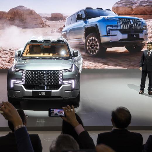 Michael Shu, Managing Director, BYD Europe, speak during the presantation of the New Yangwang U8 hybrid electric, during the press day at the 91th Geneva International Motor Show (GIMS) in Geneva, Switzerland, Monday, February 26, 2024. The Motor Show will open its gates to the public from 27 February to 3 March. (KEYSTONE/Cyril Zingaro)