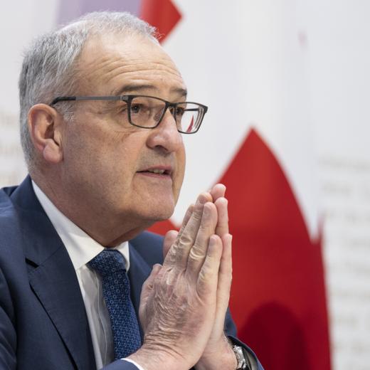 Bundesrat Guy Parmelin spricht an einer Medienkonferenz zur Foerderung von Bildung, Forschung und Innovation in den Jahren 2025-2028, am Freitag, 8. Maerz 2024, in Bern. (KEYSTONE/Peter Schneider)