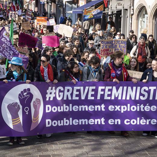 JournÃ e internationale de la femme. Des femmes participent Ã un rassemblement Ã l occasion de la JournÃ e internationale de la femme Ã Strasbourg. 08-03-2024 JournÃ e internationale de la femme. Des femmes participent Ã un rassemblement Ã l occasion de la JournÃ e internationale de la femme Ã Strasbourg. 08-03-2024 ElyxandroCegarra/Panoramic PUBLICATIONxNOTxINxFRAxBEL