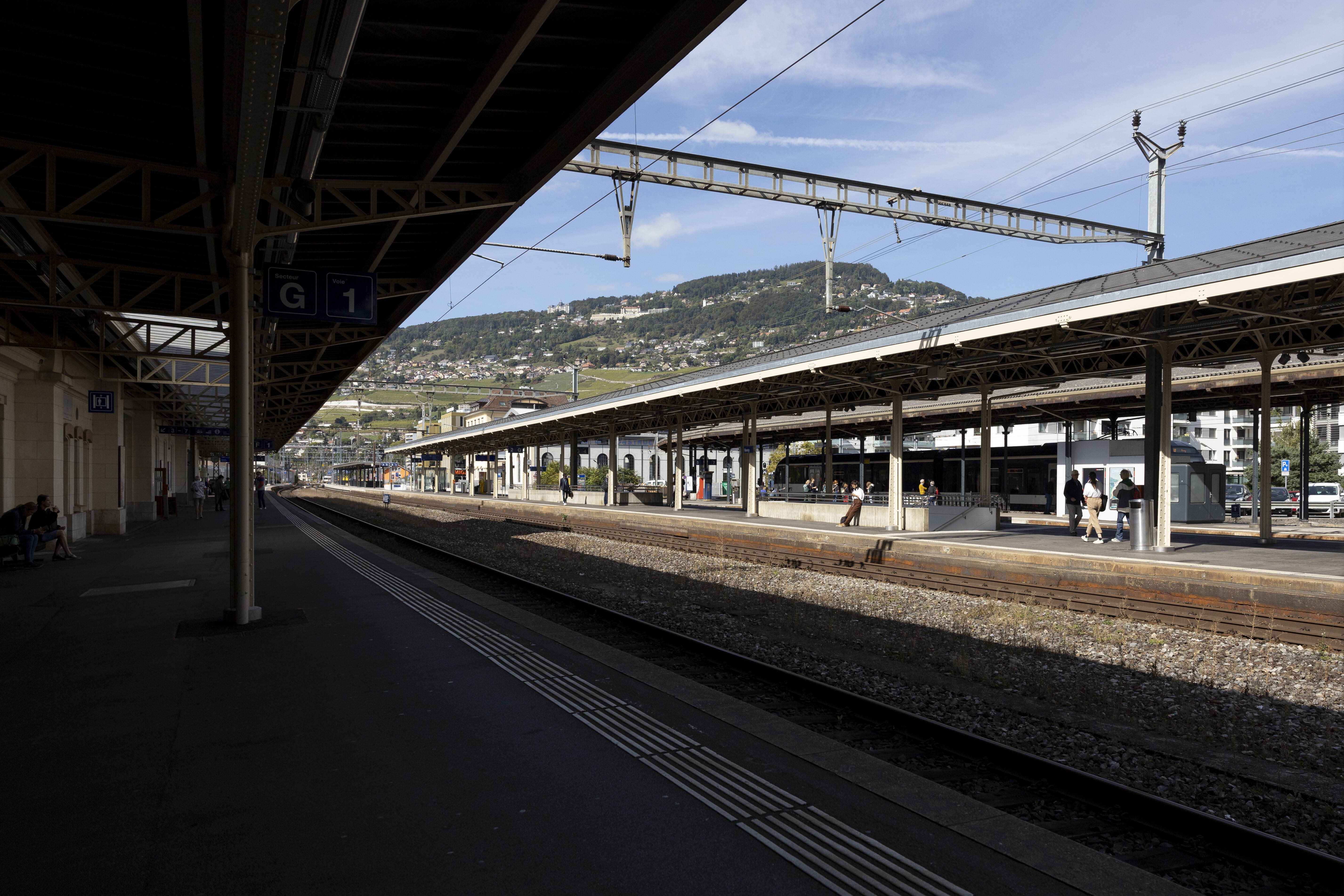 Les quais de la gare CFF de Vevey ce jeudi 30 septembre 2021 a Vevey. (KEYSTONE/Noemi Cinelli)